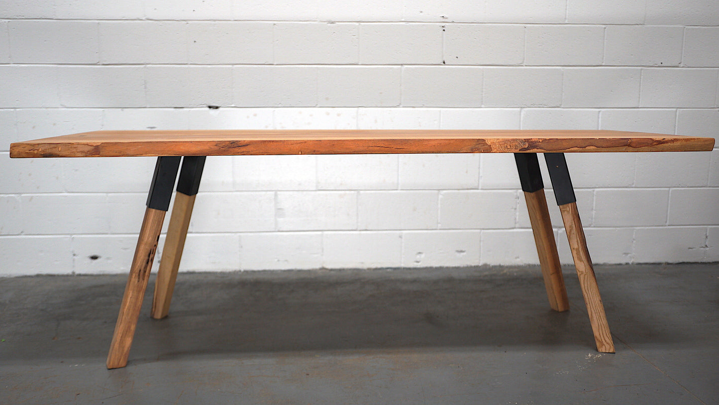 Horse Table